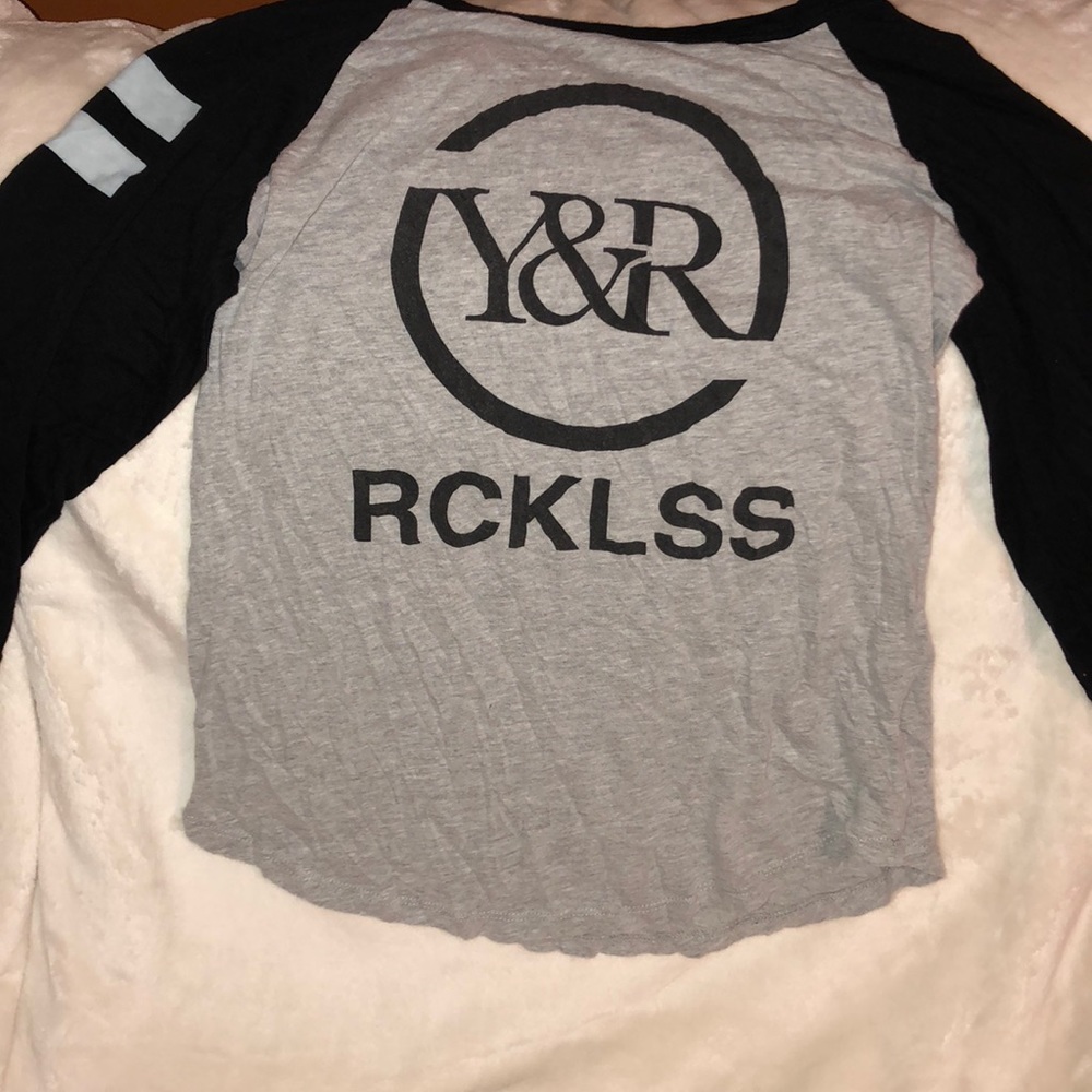 Y&R tee